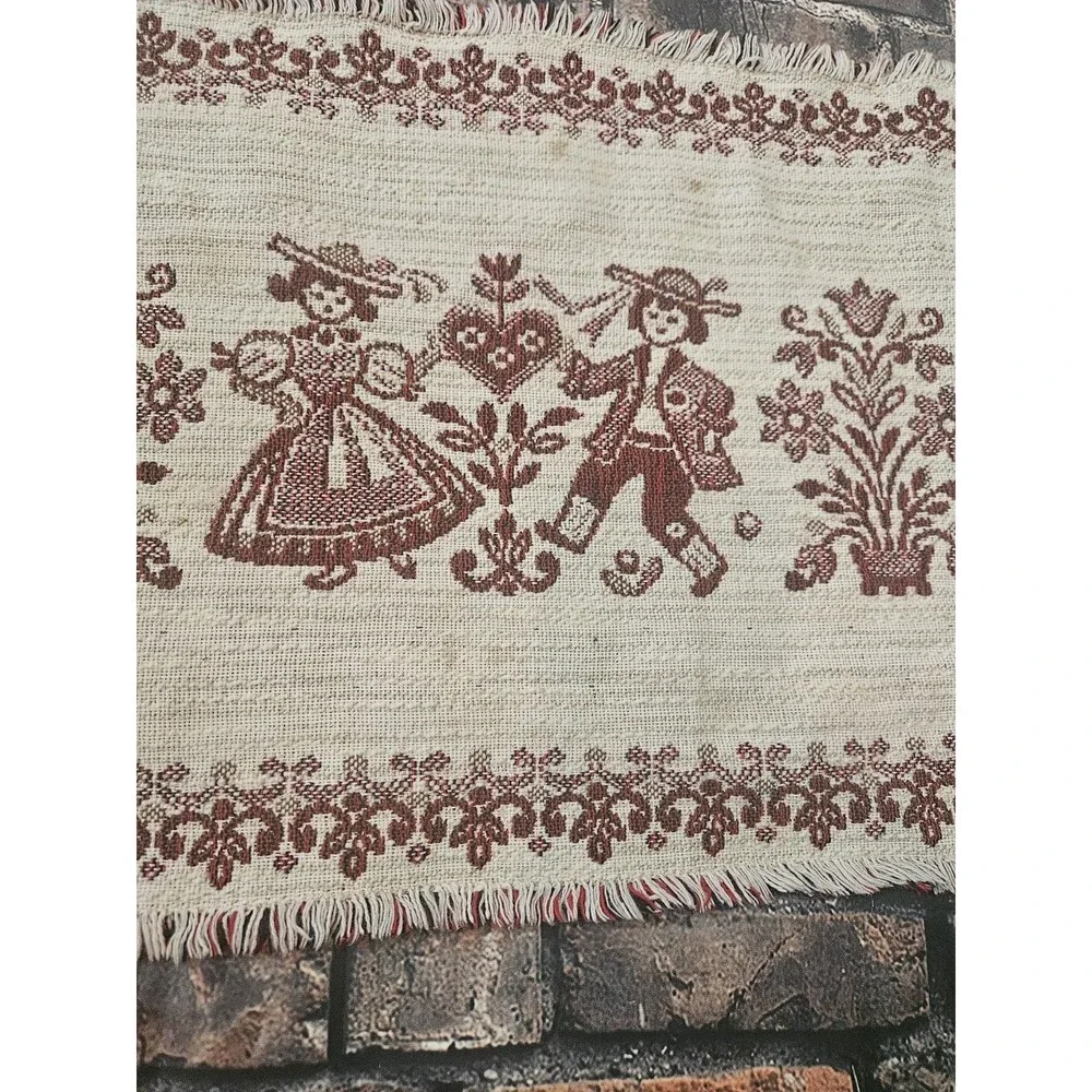 Woven Table Runner Bavarian Dancers Folk Art Cotton Linen 14x37 in Red